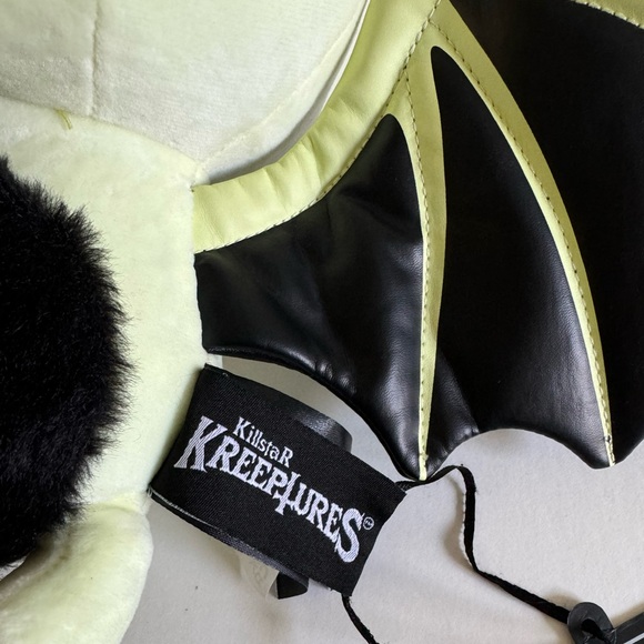 Vampir: Hell’s Lit Kreepture - Picture 7 of 9